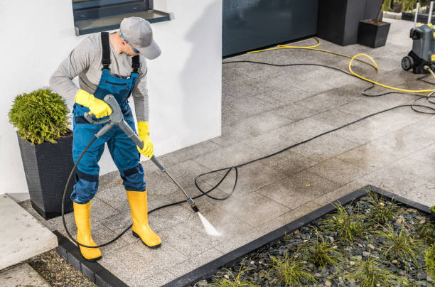 Best Deck Cleaning Services  in Hideo, UT